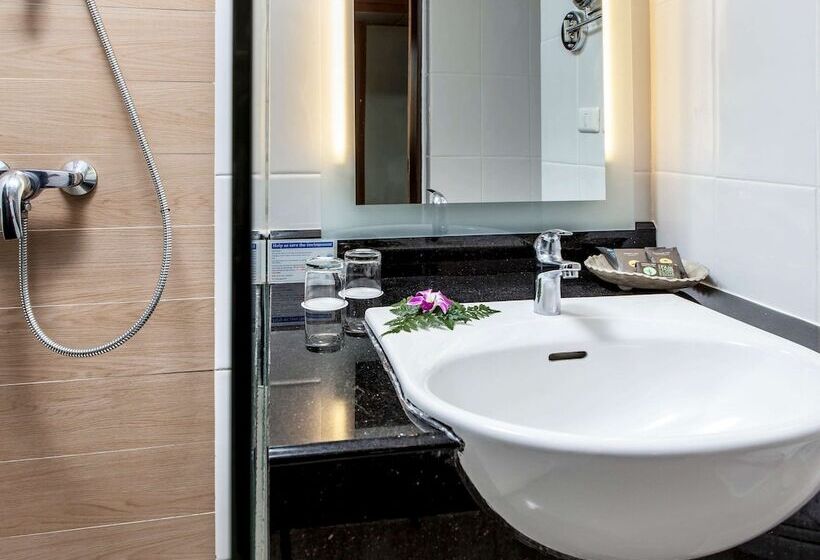 اتاق لوکس, Novotel Phuket Resort