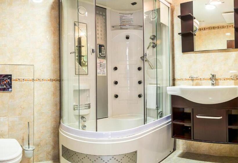 اتاق استاندارد یک نفره, Palace Hotel Polom