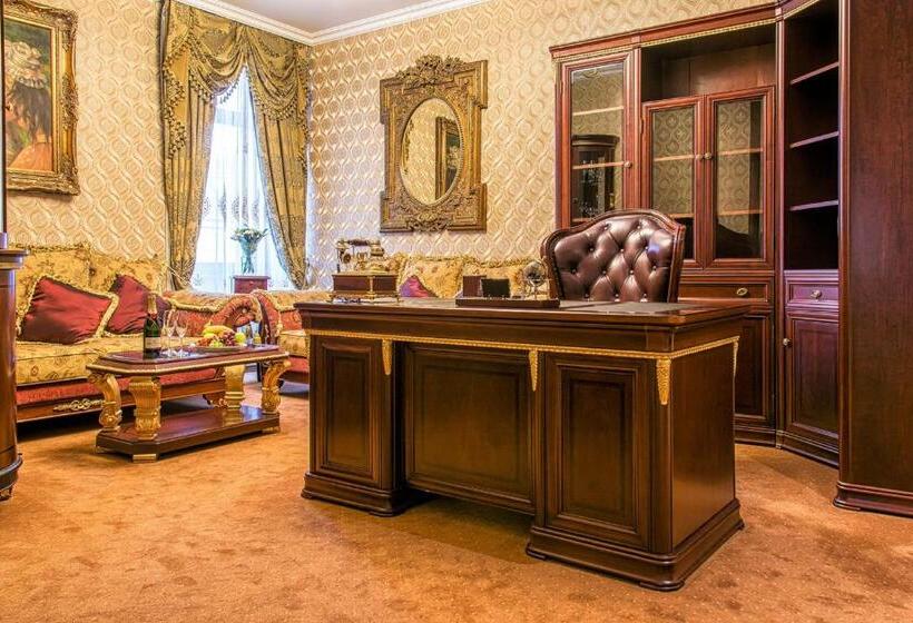 سوئیت پرزیدنت, Palace Hotel Polom