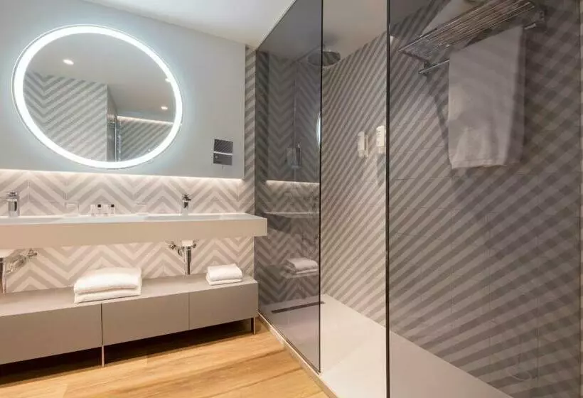 سوییت, Suites Plaza Hotel & Wellness Andorra