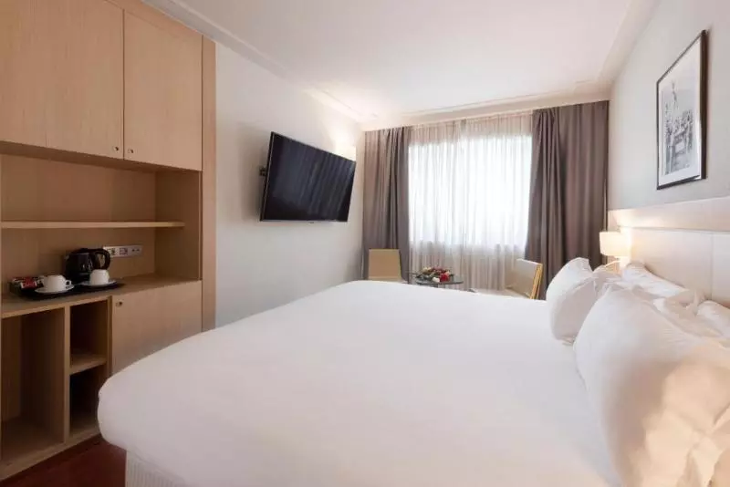 اتاق لوکس سه تخته, Suites Plaza Hotel & Wellness Andorra