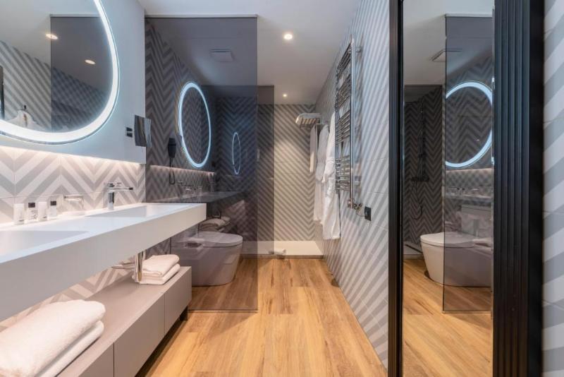 سوییت, Suites Plaza Hotel & Wellness Andorra