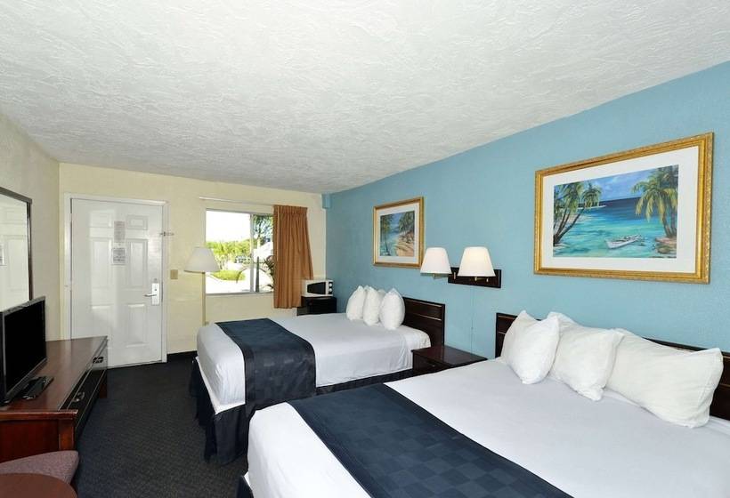 带2个双人床的标准工作室, Americas Best Value Inn Bradenton Sarasota