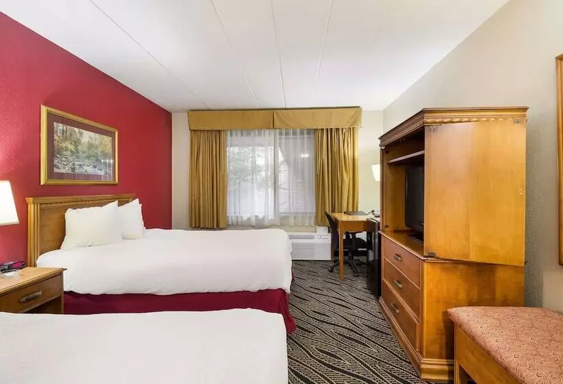 ２ダブルベッドのスタンダードルーム, Best Western Braddock Inn
