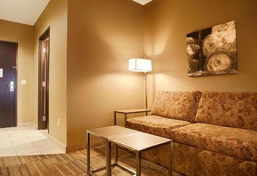מיטת קינג בסוויטה, Best Western Plus Night Watchman Inn & Suites