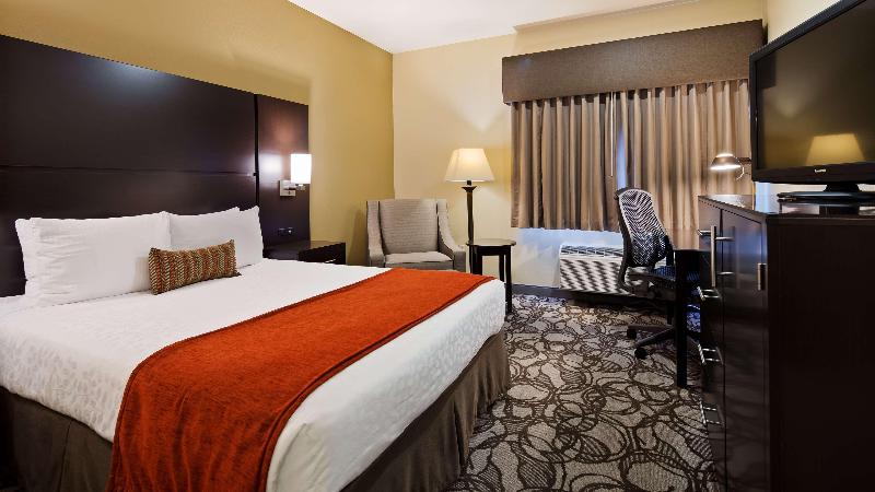 适合残疾人使用的标准间, Best Western Plus Plaza By The Green