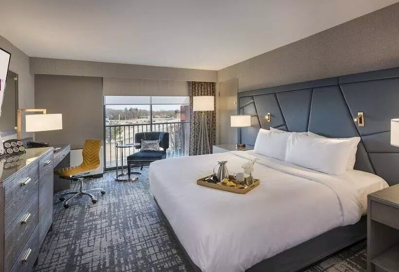 اتاق استاندارد با تخت دوبل, Crowne Plaza Providence Warwick , An Ihg