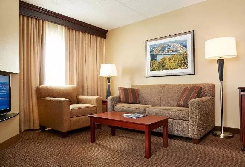 スイート, Doubletree Suites By Hilton Hotel Cincinnati   Blue Ash