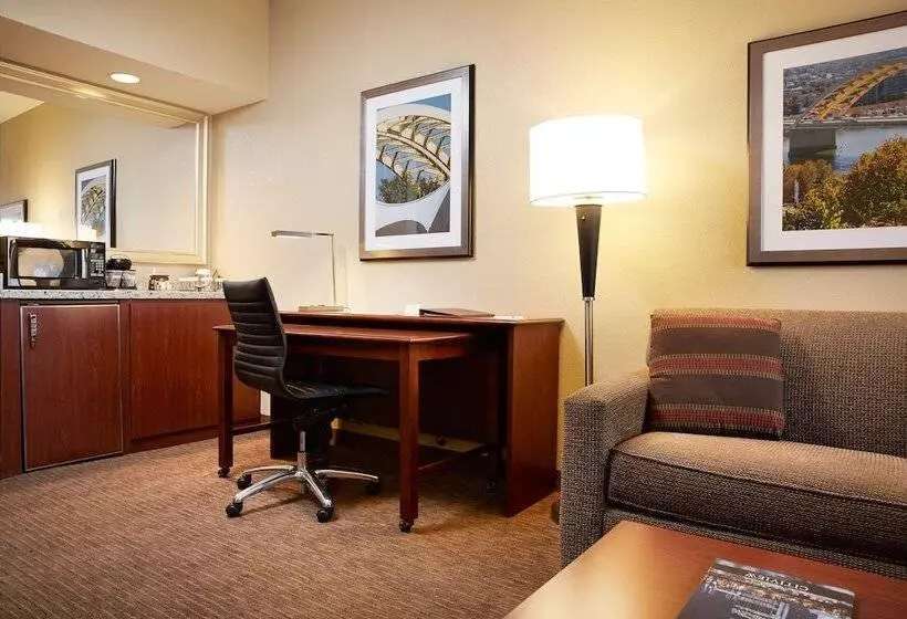 バルコニー付スイート, Doubletree Suites By Hilton Hotel Cincinnati   Blue Ash