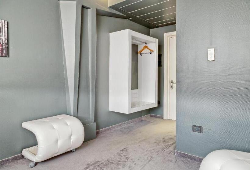اتاق لوکس, Italiana Hotels Florence