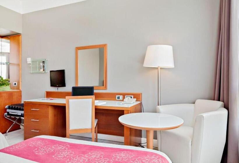 اتاق استاندارد, Italiana Hotels Florence