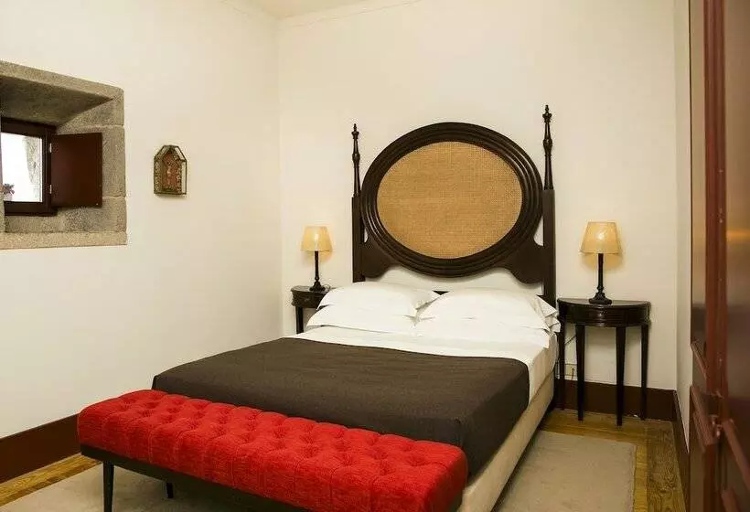 اتاق استاندارد, Pousada Mosteiro De Guimaraes