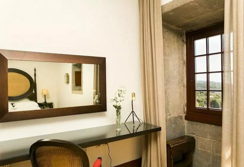 اتاق استاندارد, Pousada Mosteiro De Guimaraes