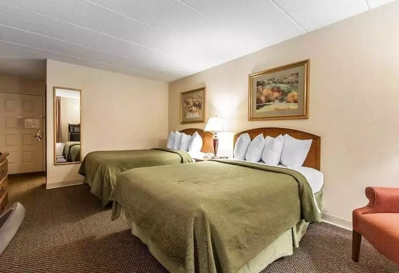 ２ダブルベッドのスタンダードルーム, Quality Inn  Chillicothe