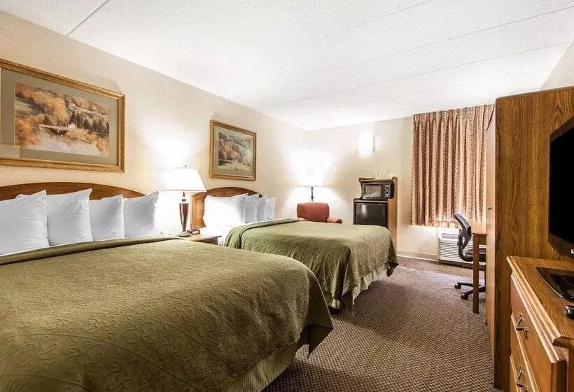 ２ダブルベッドのスタンダードルーム, Quality Inn  Chillicothe