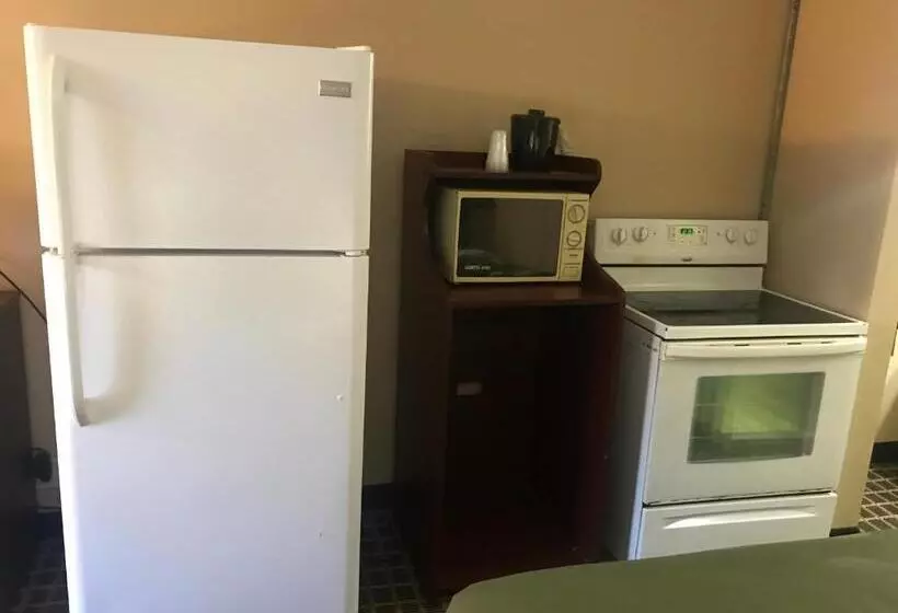 スタンダードルーム, Quality Inn Clinton  Laurens I26