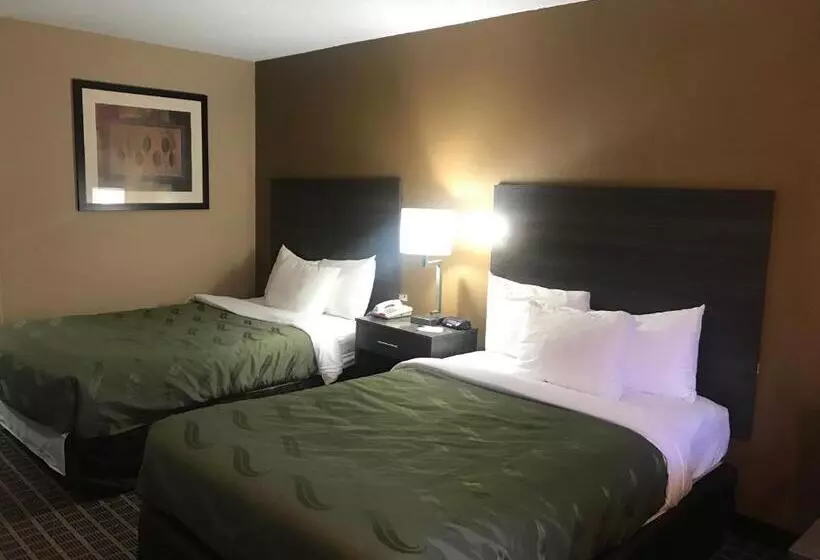 スタンダードルーム, Quality Inn Clinton  Laurens I26