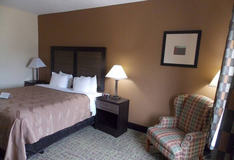套房, Quality Inn & Suites