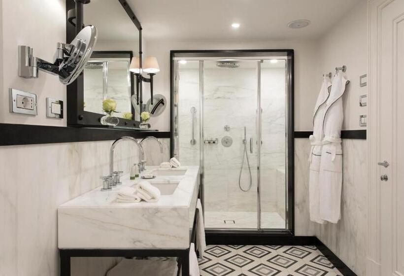 סוויטה, Rocco Forte Hotel De La Ville