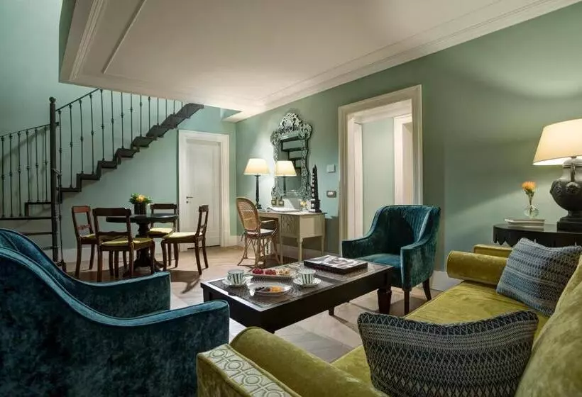 Suite, Rocco Forte Hotel De La Ville