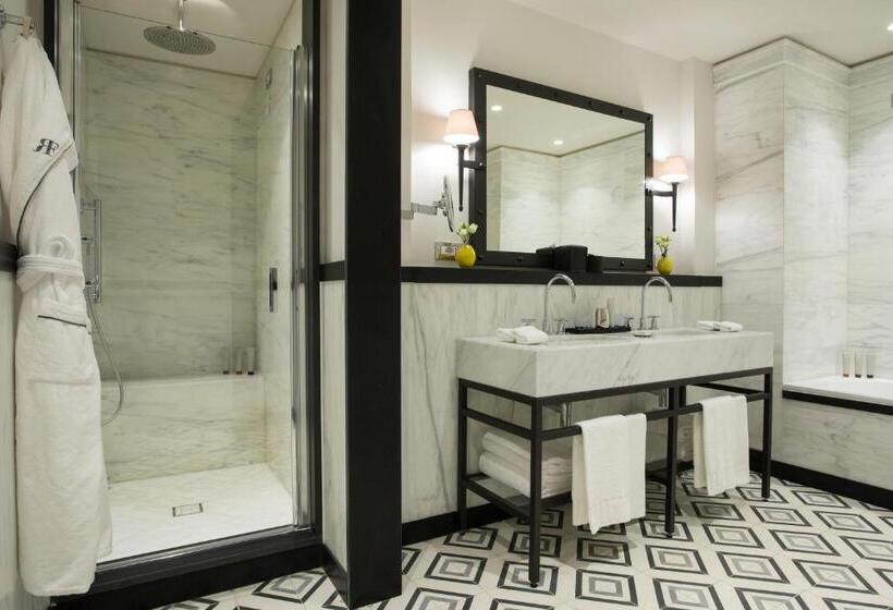 Suite con Terrazza, Rocco Forte Hotel De La Ville