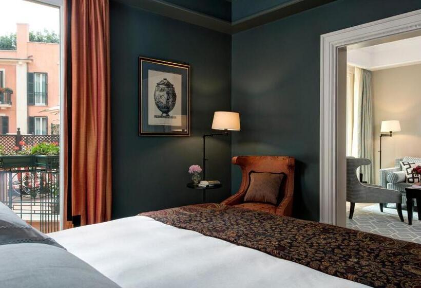 סוויטה עם טרסה, Rocco Forte Hotel De La Ville