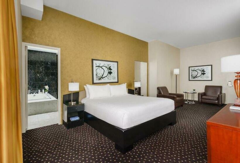سوئیت با تخت بزرگ, Millennium Hotel Broadway Times Square