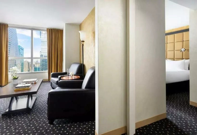 سوئیت با تخت بزرگ, Millennium Hotel Broadway Times Square