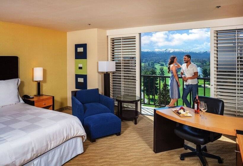 디럭스 룸, Pacific Palms Resort And Golf Club