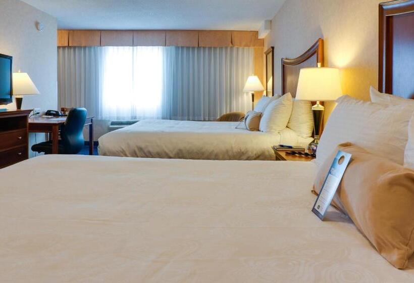 غرفه قياسيه سريرين مزدوجين, Best Western Plus Suites Downtown Calgary