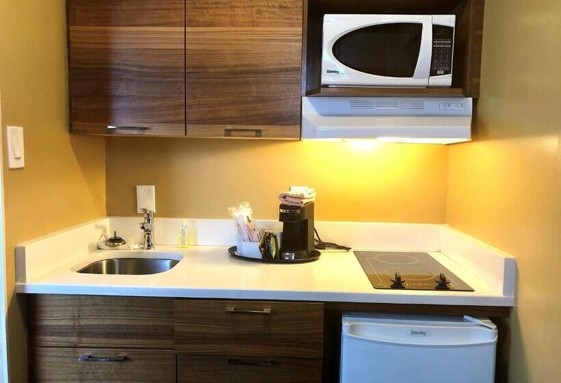 غرفه قياسيه سريرين مزدوجين, Best Western Plus Suites Downtown Calgary