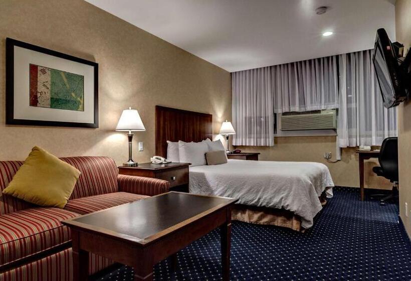 غرفة قياسية لذوى الاحتياجات الخاصة, Best Western Plus Suites Downtown Calgary