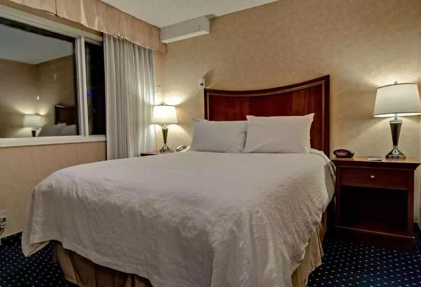 اتاق استاندارد برای معلولان, Best Western Plus Suites Downtown Calgary