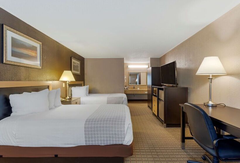 غرفه قياسيه سريرين مزدوجين, Best Western Smoky Mountain Inn