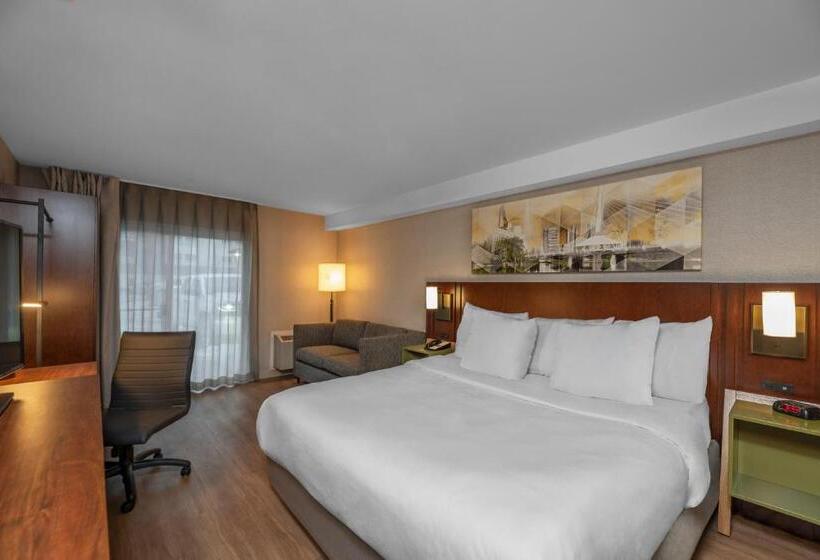 غرفة قياسية سرير كينج, Comfort Inn Airport