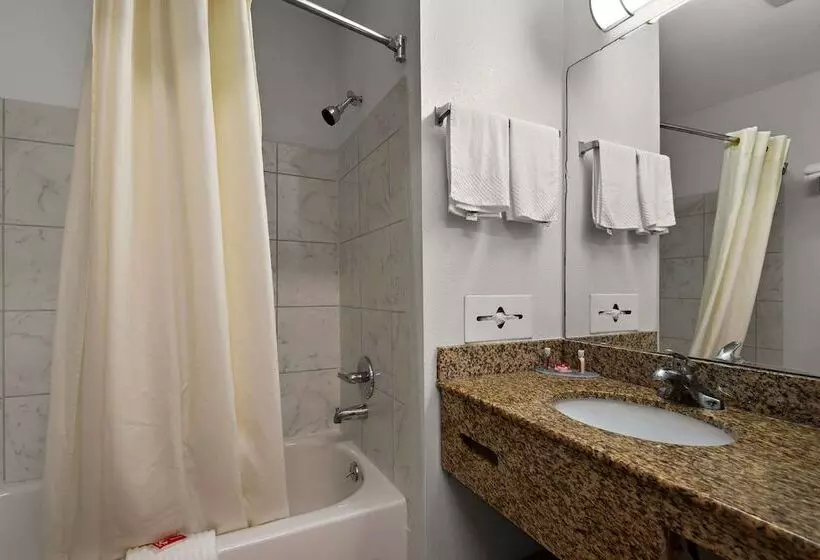 スイート, Econo Lodge