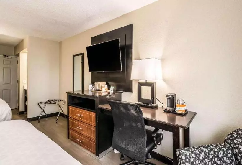 スタンダードルーム, Quality Inn Pensacola North