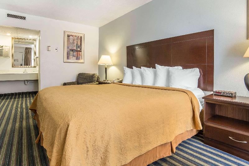 带大床的标准间, Quality Inn