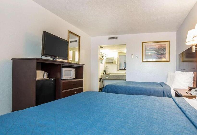 Номер Стандарт 2 Двуспальные Кровати, Quality Inn