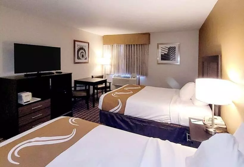 اتاق استاندارد با 2 تخت دوبل, Quality Inn & Suites