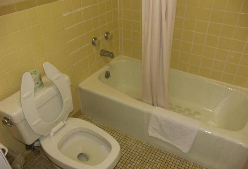 غرفة قياسية, Deerwood Inn And Madison Campground