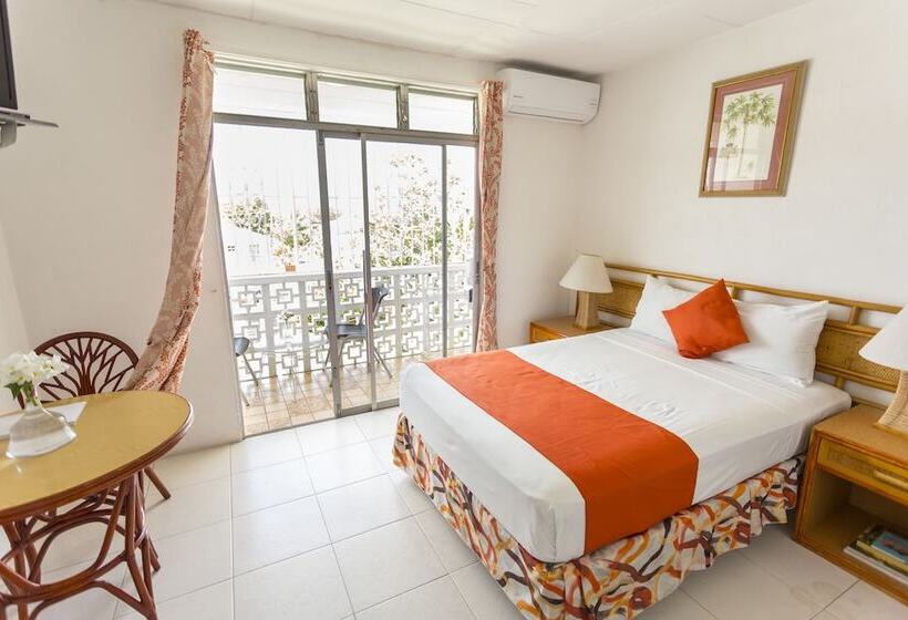 استودیوی استاندارد, Adulo Apartments