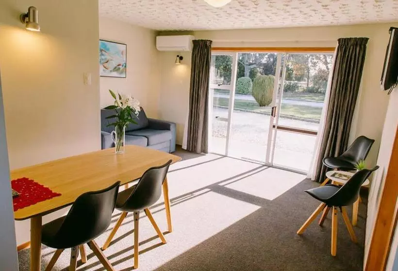 １ベッドルームアパートメント, Flaxbourne Motels