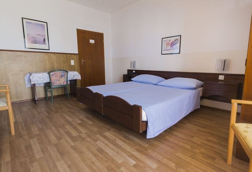 스탠다드 룸, Besso Lugano Center