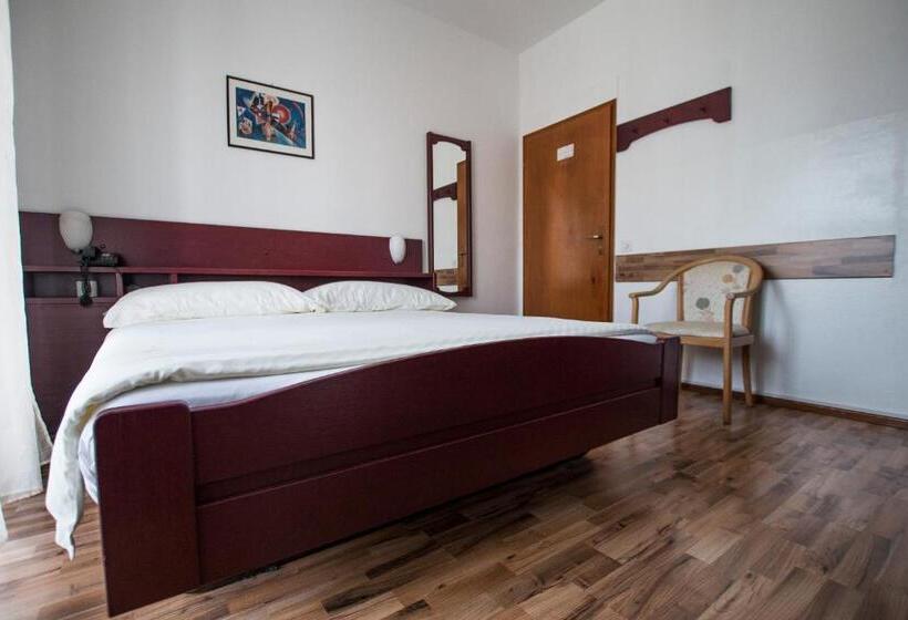 Номер Стандарт, Besso Lugano Center