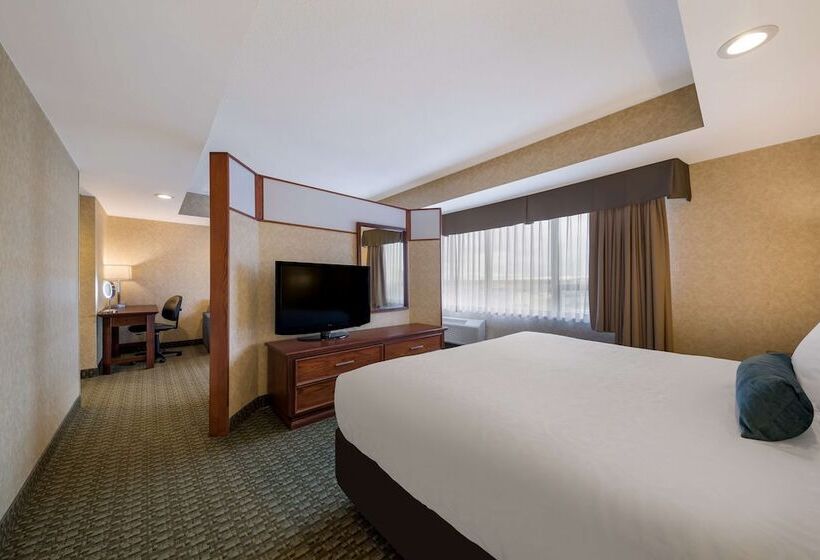 Люкс, Best Western Voyageur Place