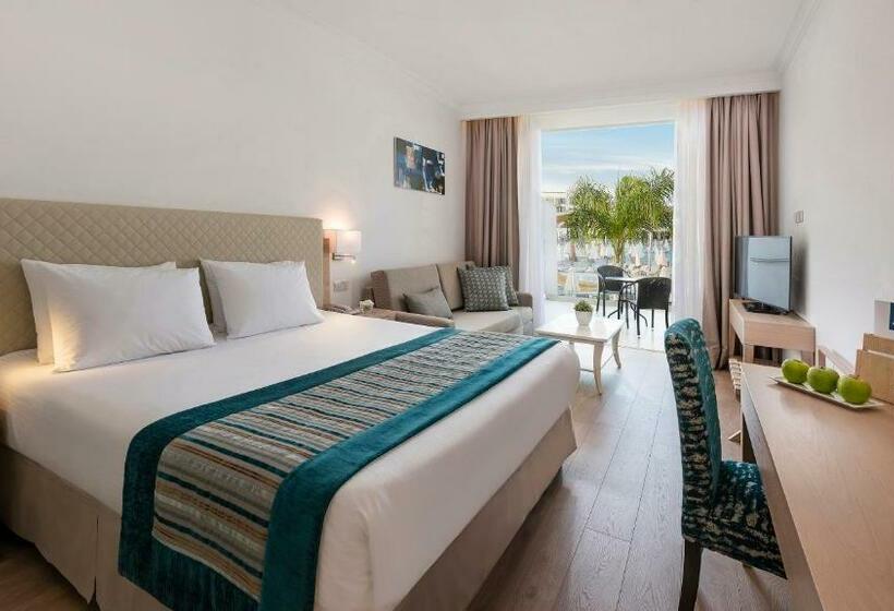 디럭스 전망 룸, Olympic Lagoon Resort Ayia Napa