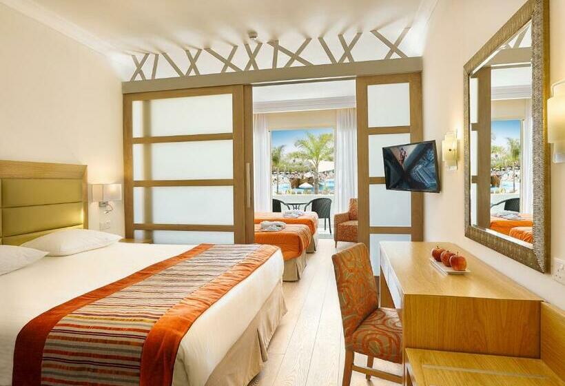 패밀리 주니어 스위트, Olympic Lagoon Resort Ayia Napa