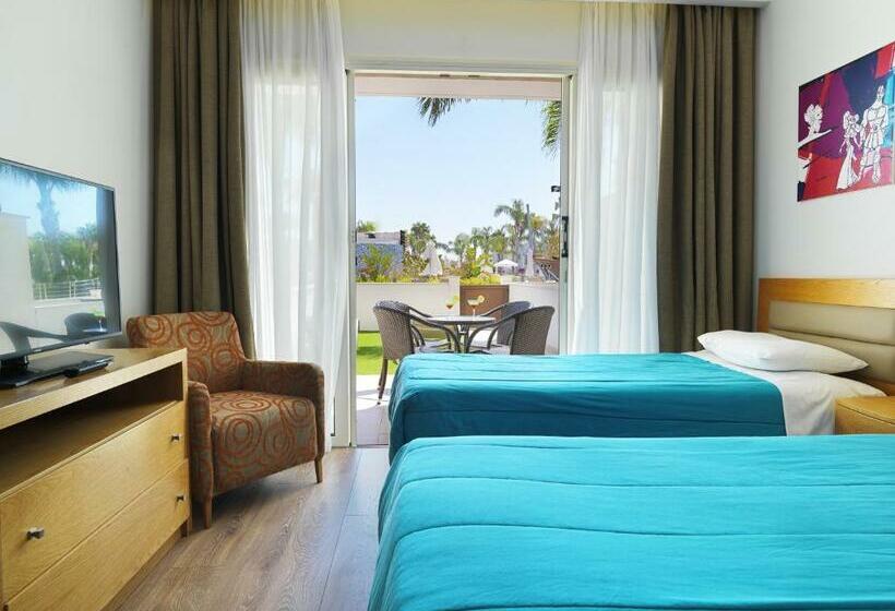 패밀리 주니어 스위트, Olympic Lagoon Resort Ayia Napa