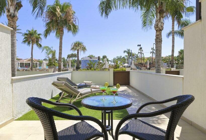 패밀리 주니어 스위트, Olympic Lagoon Resort Ayia Napa